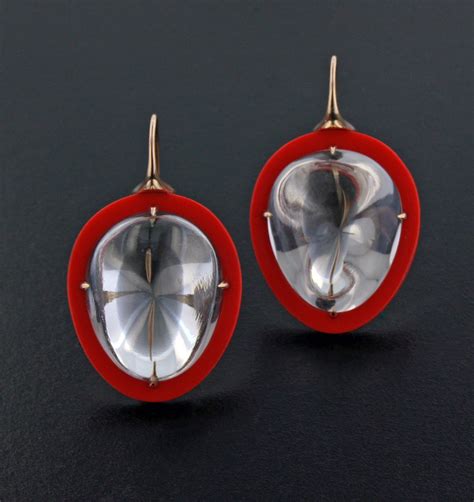 taffin earrings